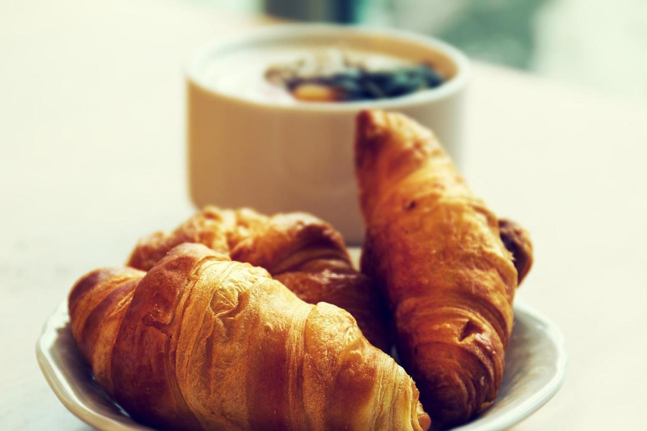 Bnb Pastel -B&B Breakfast Included- Dilsen-Stokkem Exterior photo